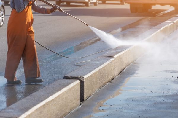 Commercial Concrete Cleaning in Marion