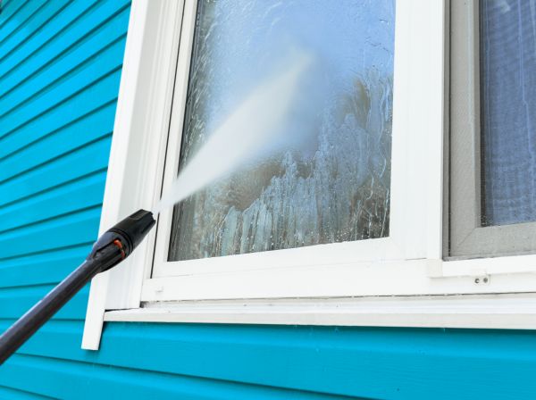 Residential Pressure Cleaning in Marion