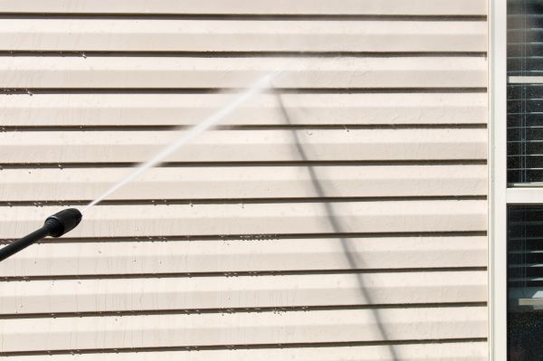Apartment Power Washing in Marion
